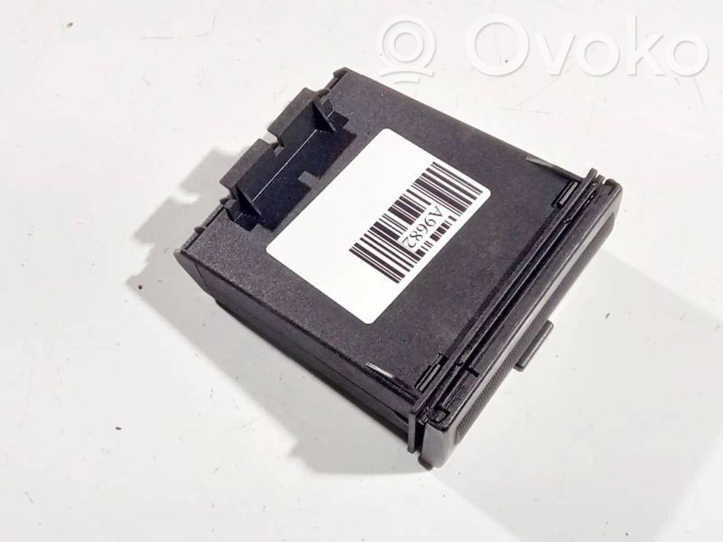 Audi A4 S4 B5 8D Otros repuestos del interior 