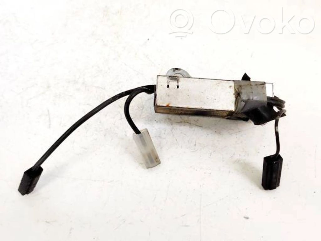 Toyota Avensis Verso Centralina antenna
