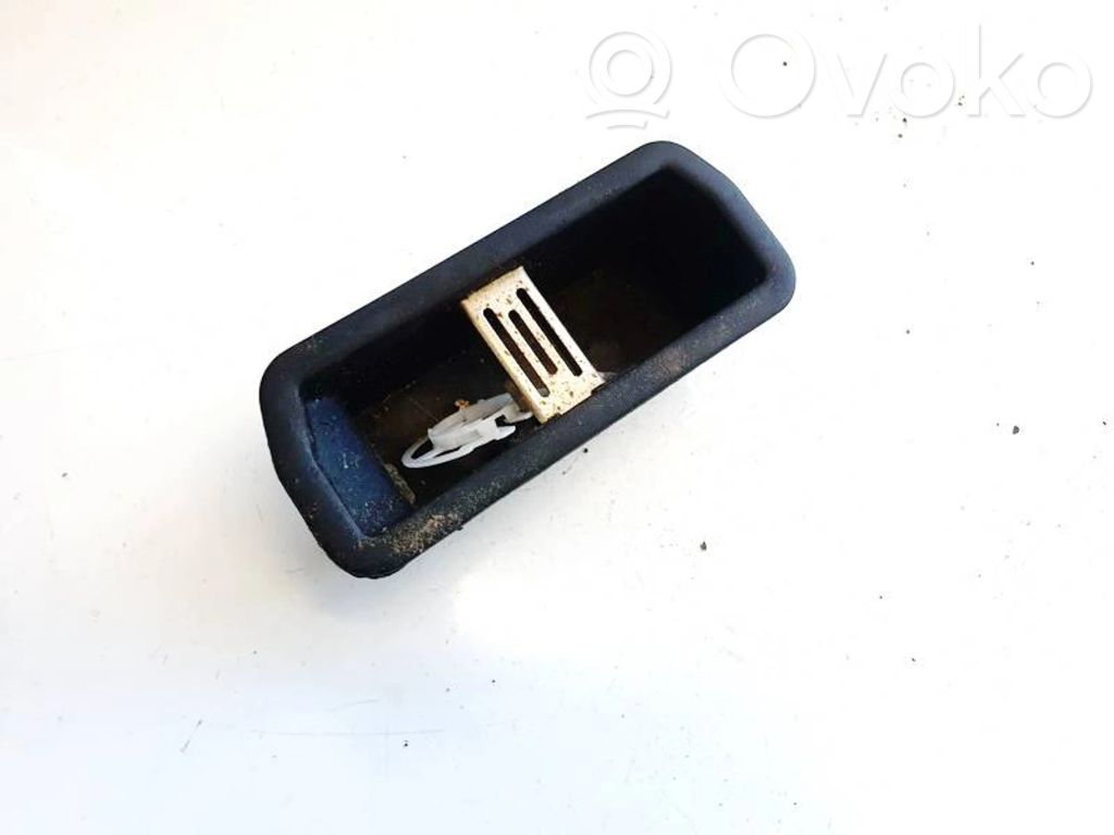 Fiat Punto (188) Posacenere auto 