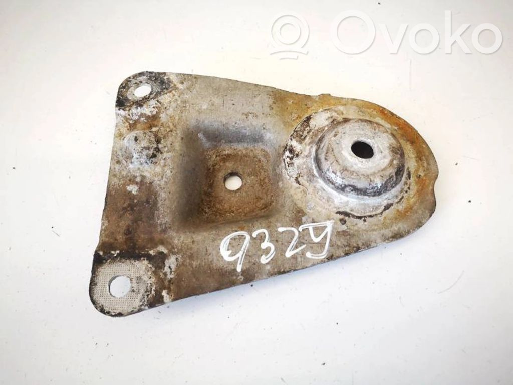 Skoda Superb B5 (3U) Engine mounting bracket 