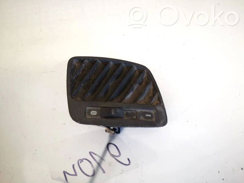 Rejilla de ventilación central del panel   4B0819793,4B0819793