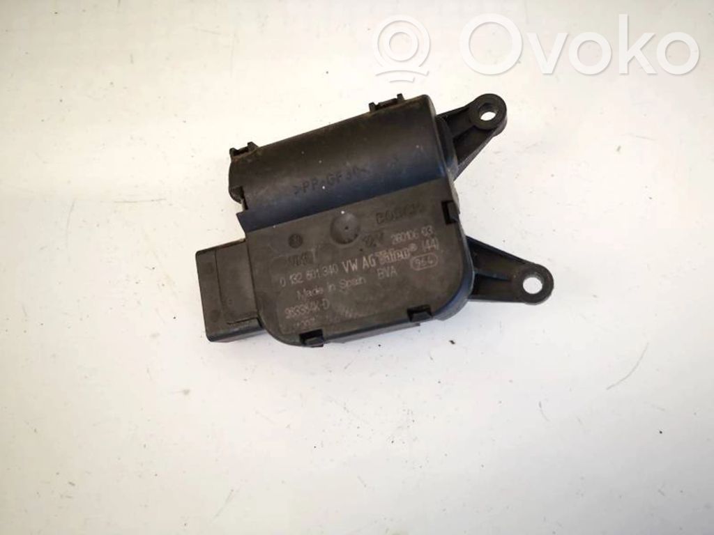 Volkswagen Touran I Motor/actuator clapetă aer