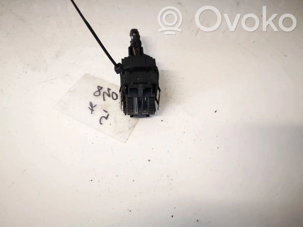 Volkswagen PASSAT B6 Interruttore di regolazione livello altezza dei fari 