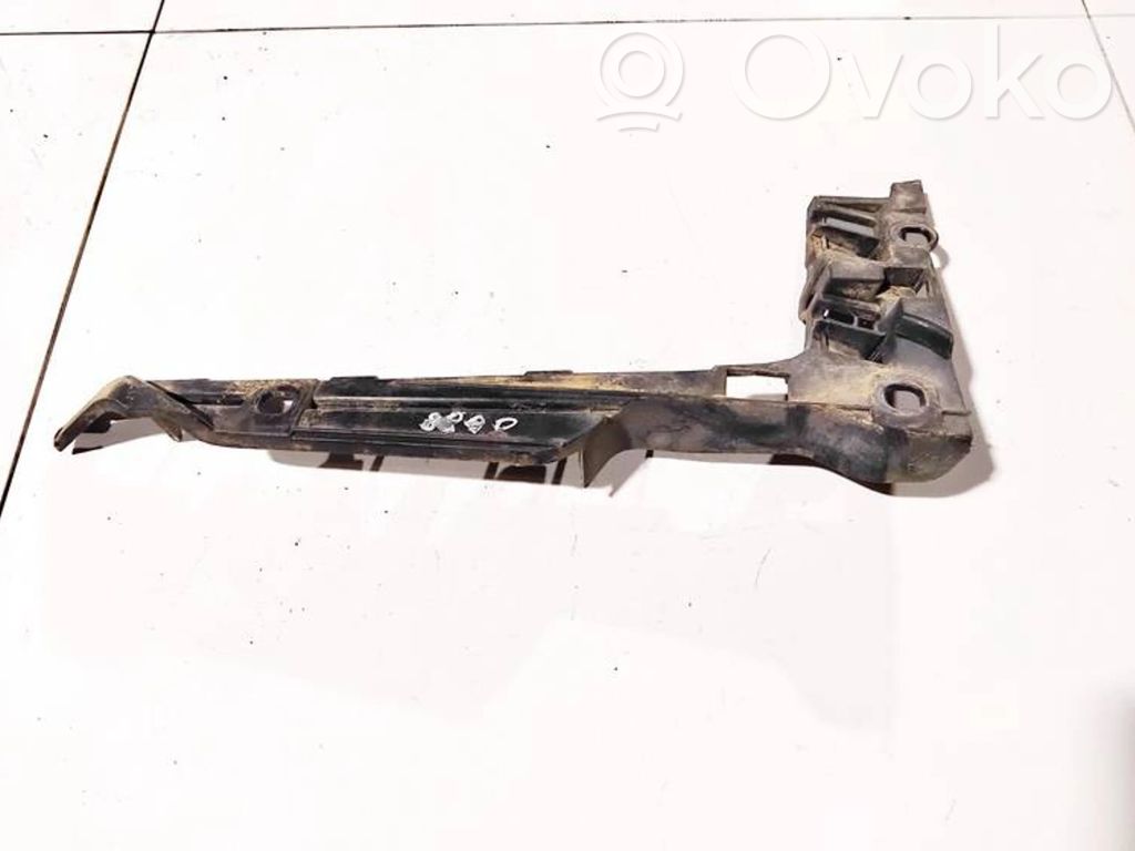 Alfa Romeo 159 Takapuskurin kannake 