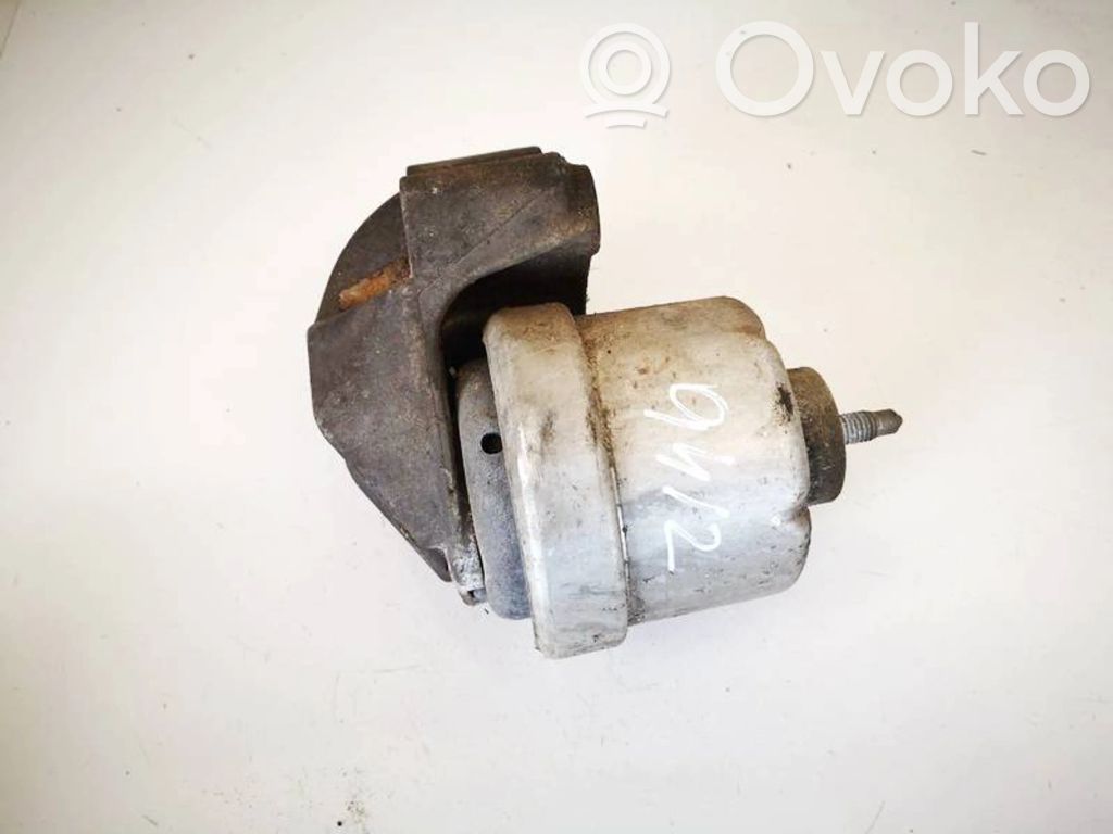 Opel Vectra B Engine mount bracket 