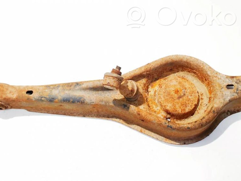 Ford Mondeo Mk III Braccio di controllo sospensione posteriore superiore/braccio oscillante