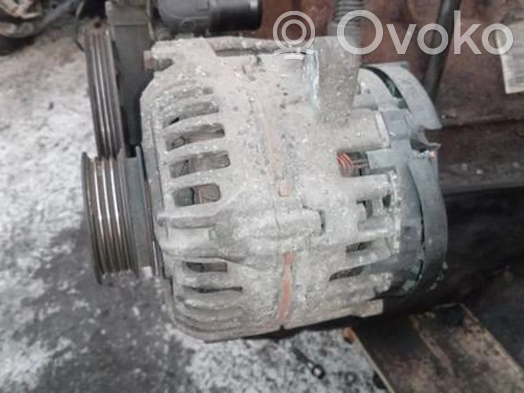 Renault Twingo II Generatore/alternatore 