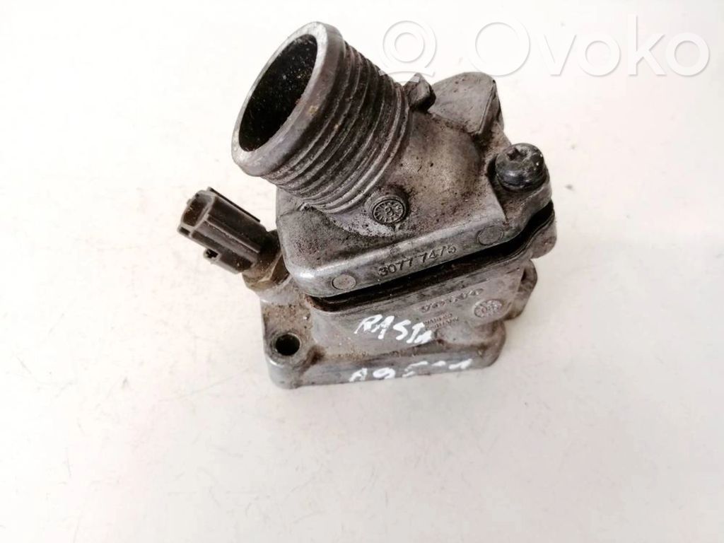 Volvo V70 Conductă/furtun lichid de răcire motor 