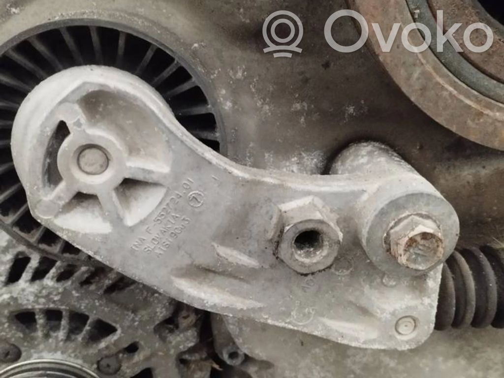 Subaru Forester SH Tensor de correa del alternador 
