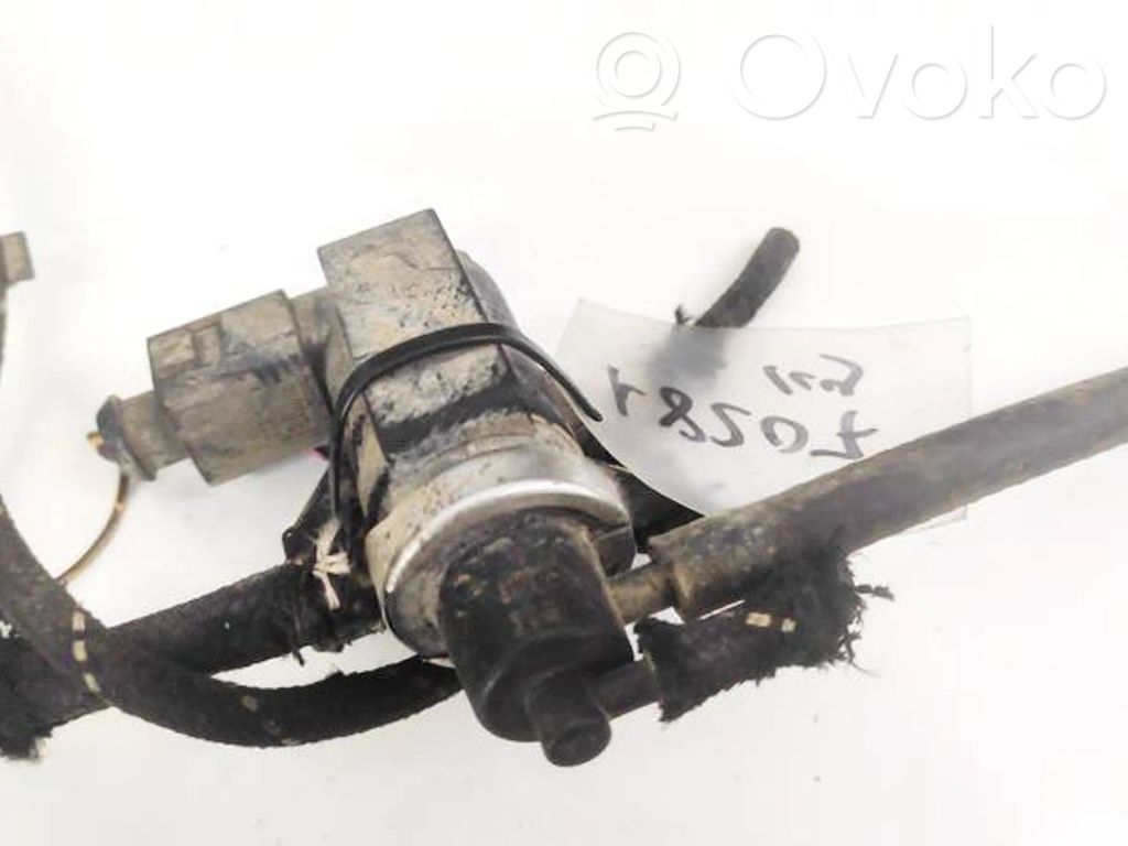 Skoda Octavia Mk1 (1U) Solenoid supapă turbosuflantă