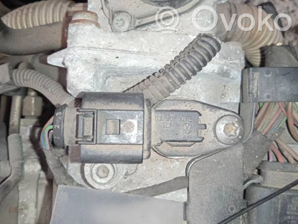 Sensor de posición del cigüeñal (Usadas)   030907601E,030907601E
