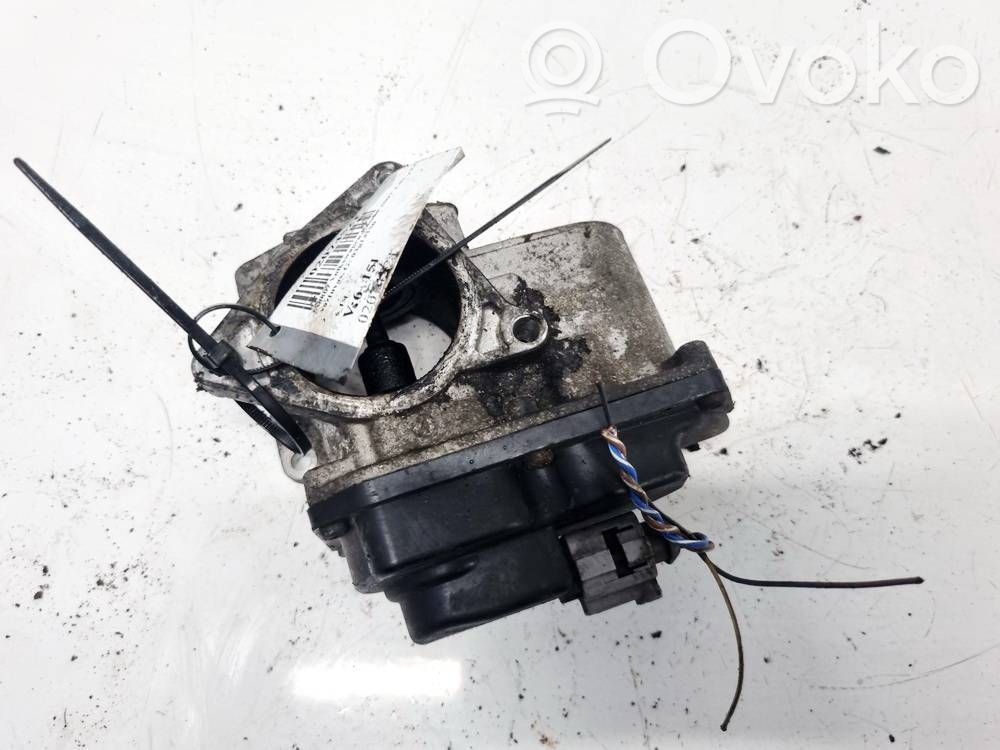 Volkswagen PASSAT B6 Válvula EGR 