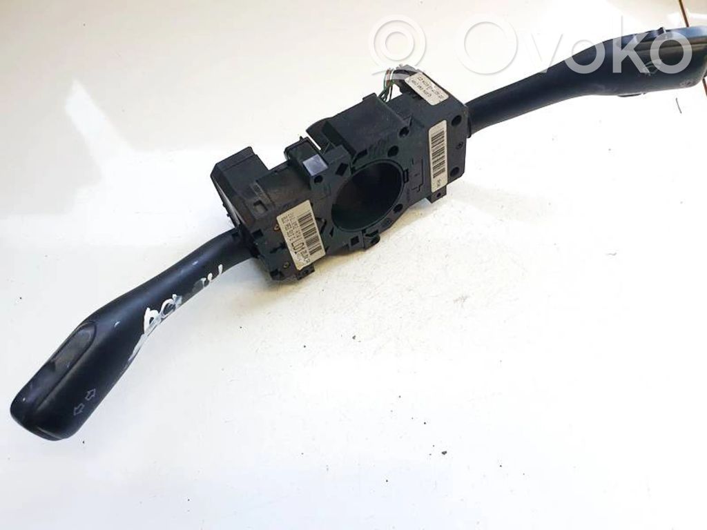 Volkswagen Golf V Bloc semnalizator și ștergător parbriz 
