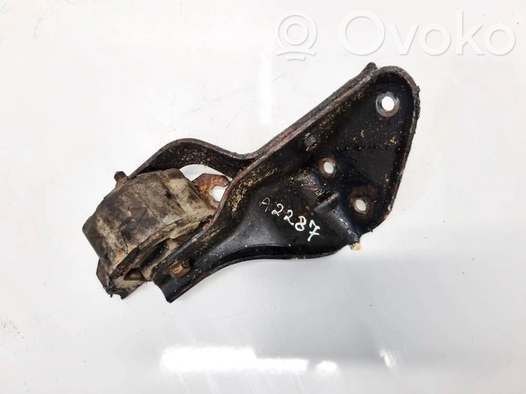 Opel Tigra A Moottorin kiinnikekorvake 