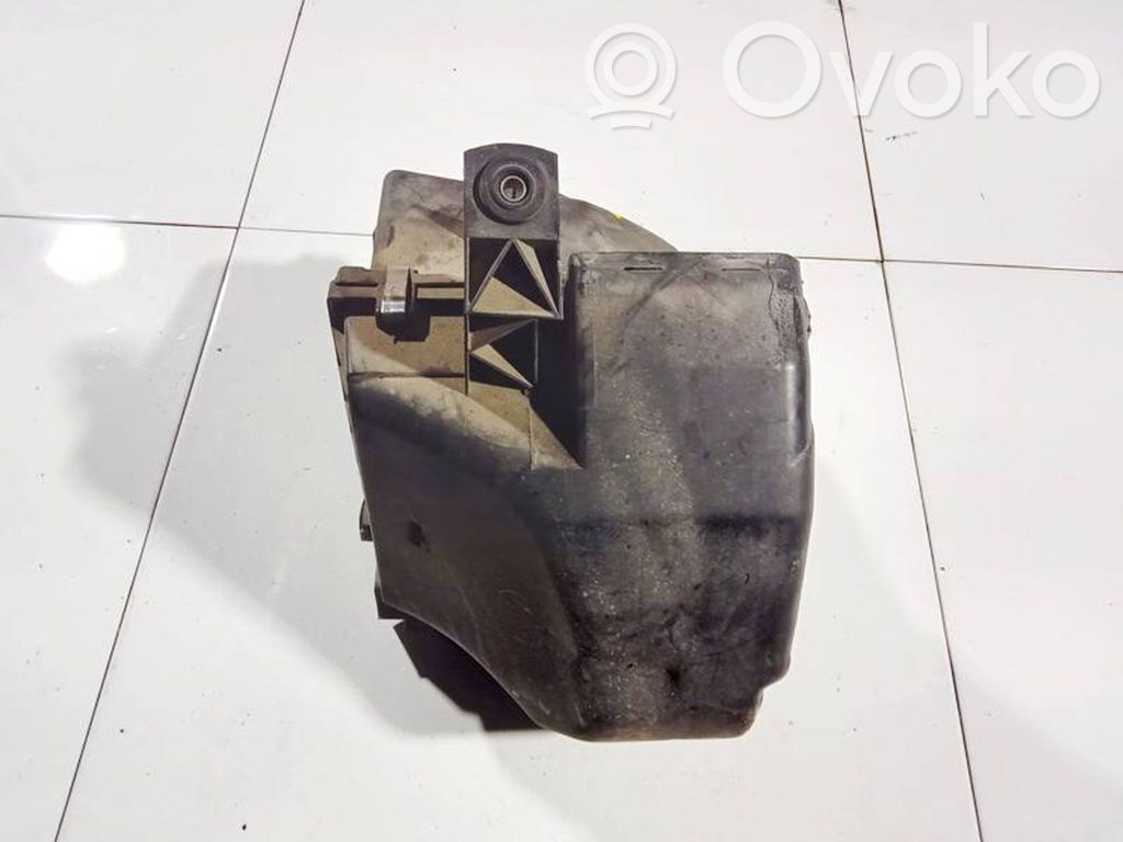 Audi A4 S4 B5 8D Obudowa filtra powietrza 