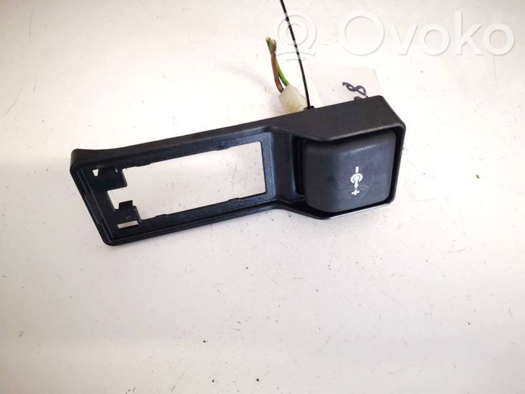 Cigarette lighter   694943902,694943902