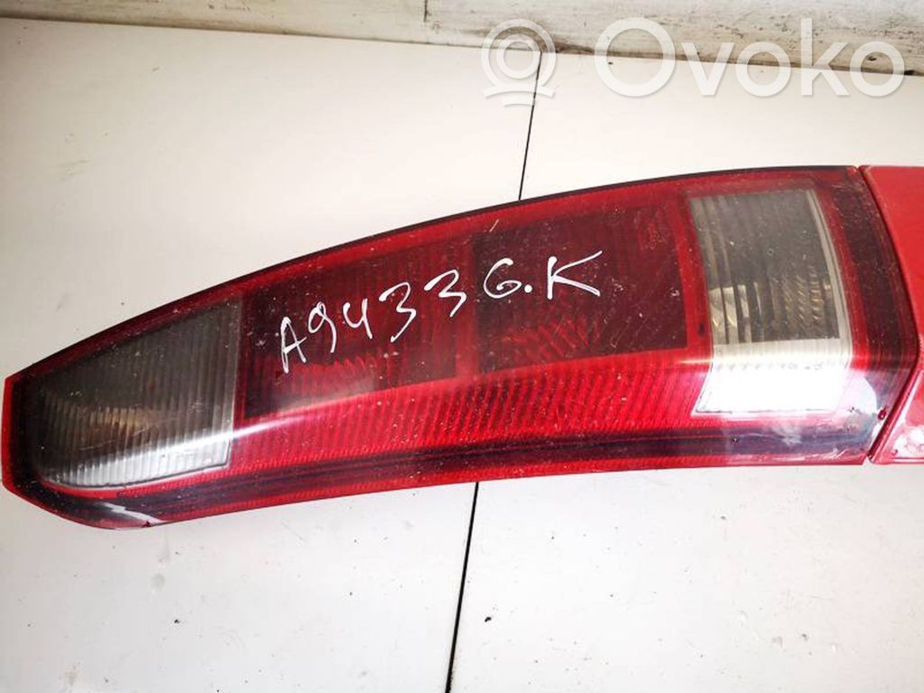 Opel Meriva A Feux arrière / postérieurs