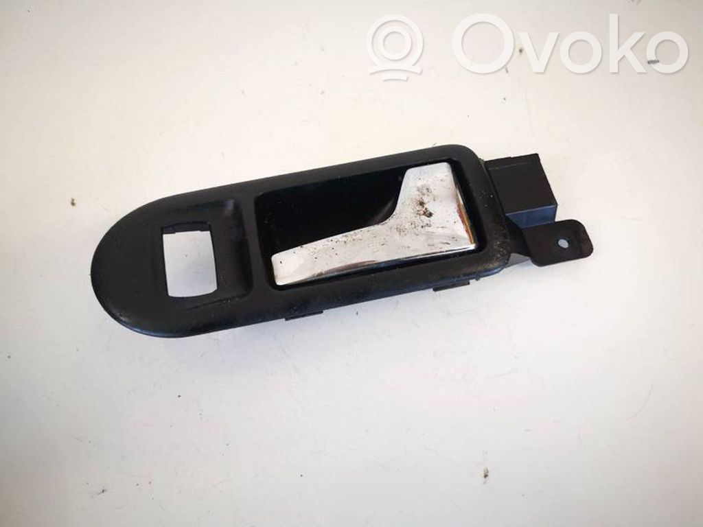 Volkswagen Golf IV Manecilla interna puerta delantera