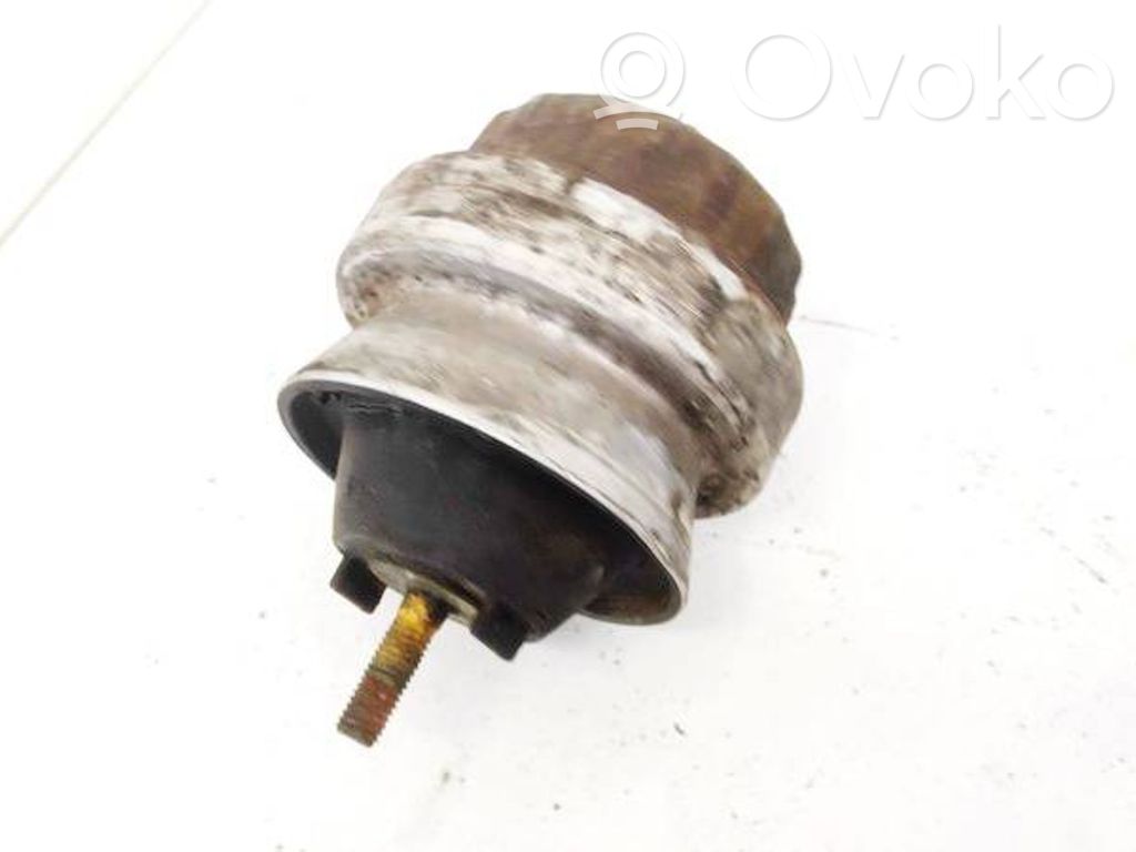 Engine mount bracket   4F0199382AD,4F0199382AD