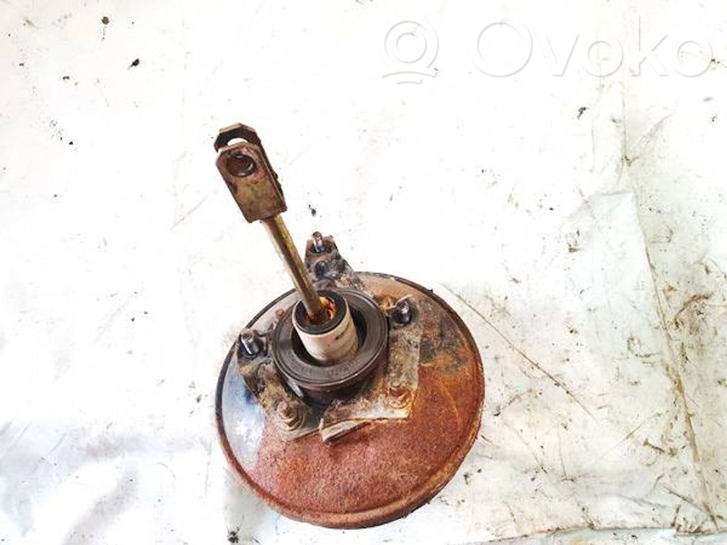 Volkswagen Jetta II Servo-frein 