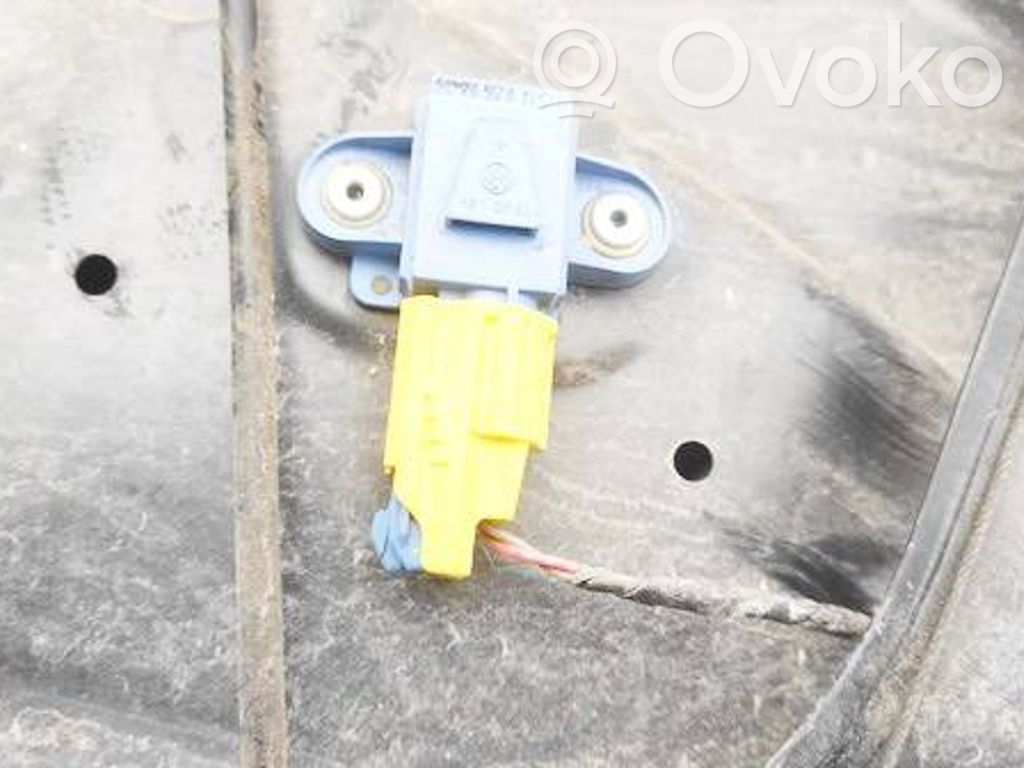 Senzor impact/declanșare airbag   1K0955557A,1K0955557A