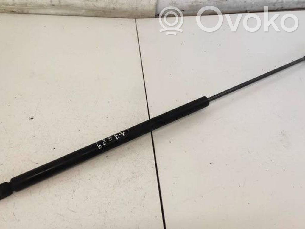 Audi A6 S6 C4 4A Vérin de capot arrière 