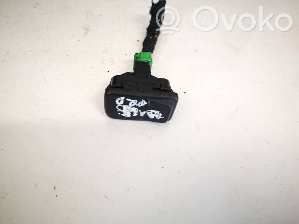 Volvo V50 Interruttore a pulsante della chiusura centralizzata 
