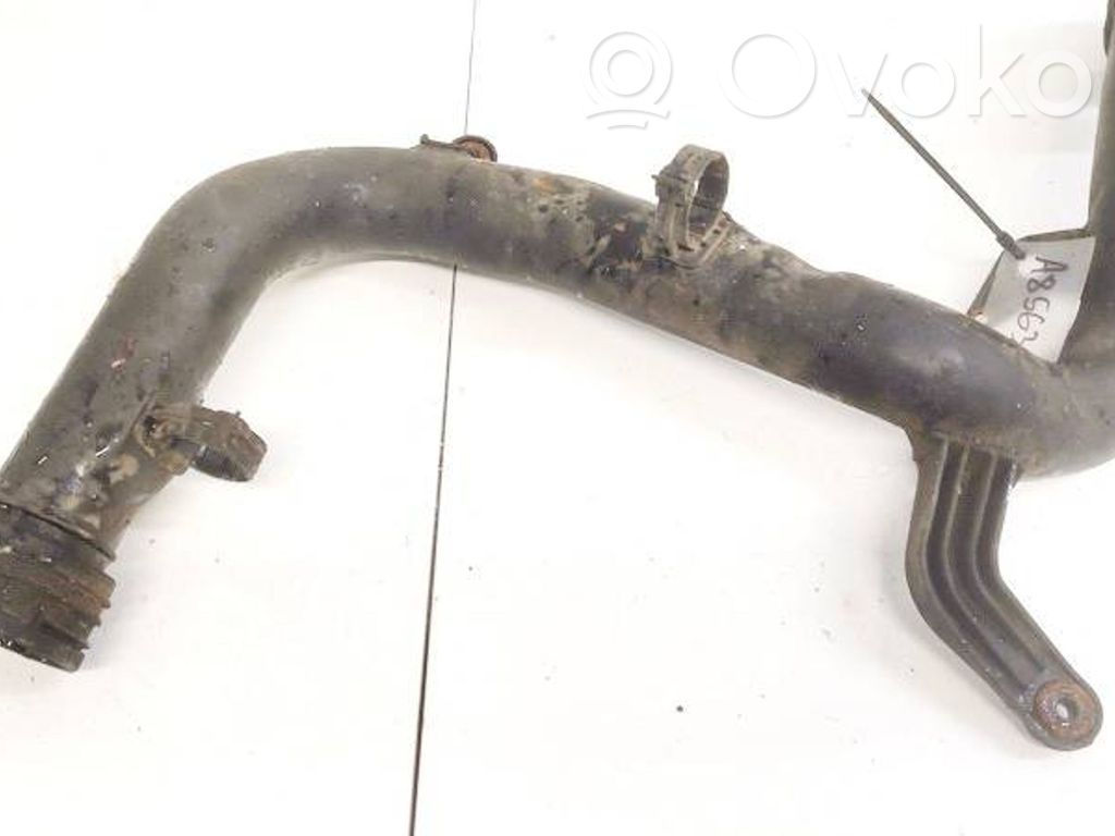 Volkswagen PASSAT B6 Tubo flessibile intercooler 