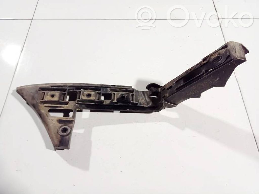 Volkswagen Touran I Uchwyt / Mocowanie zderzaka tylnego 