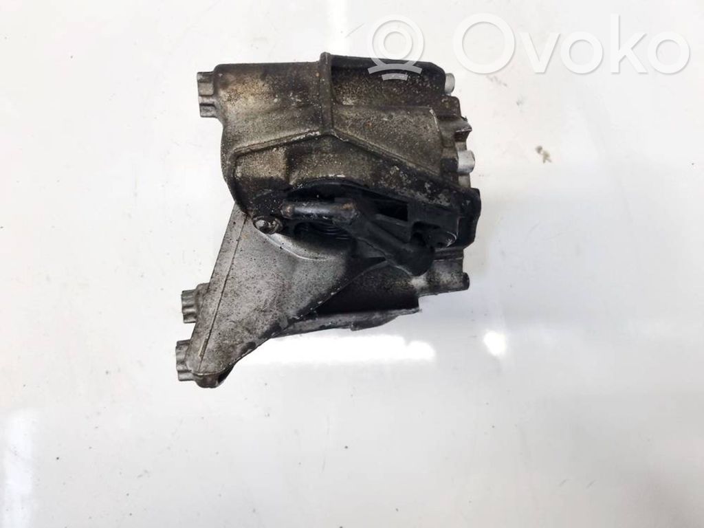 Engine mounting bracket   9683199680,1026355S01,1026355S01,9683199680
