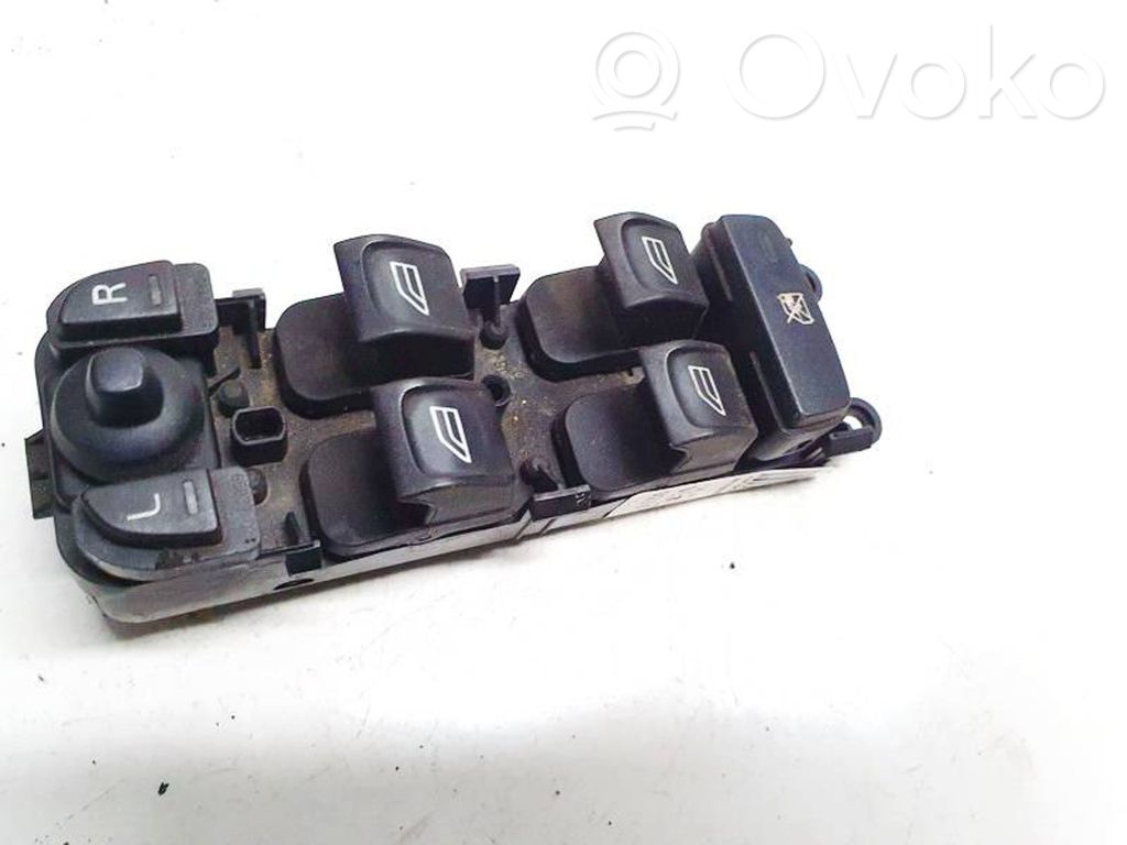 Electric window control switch   30773260,30773260
