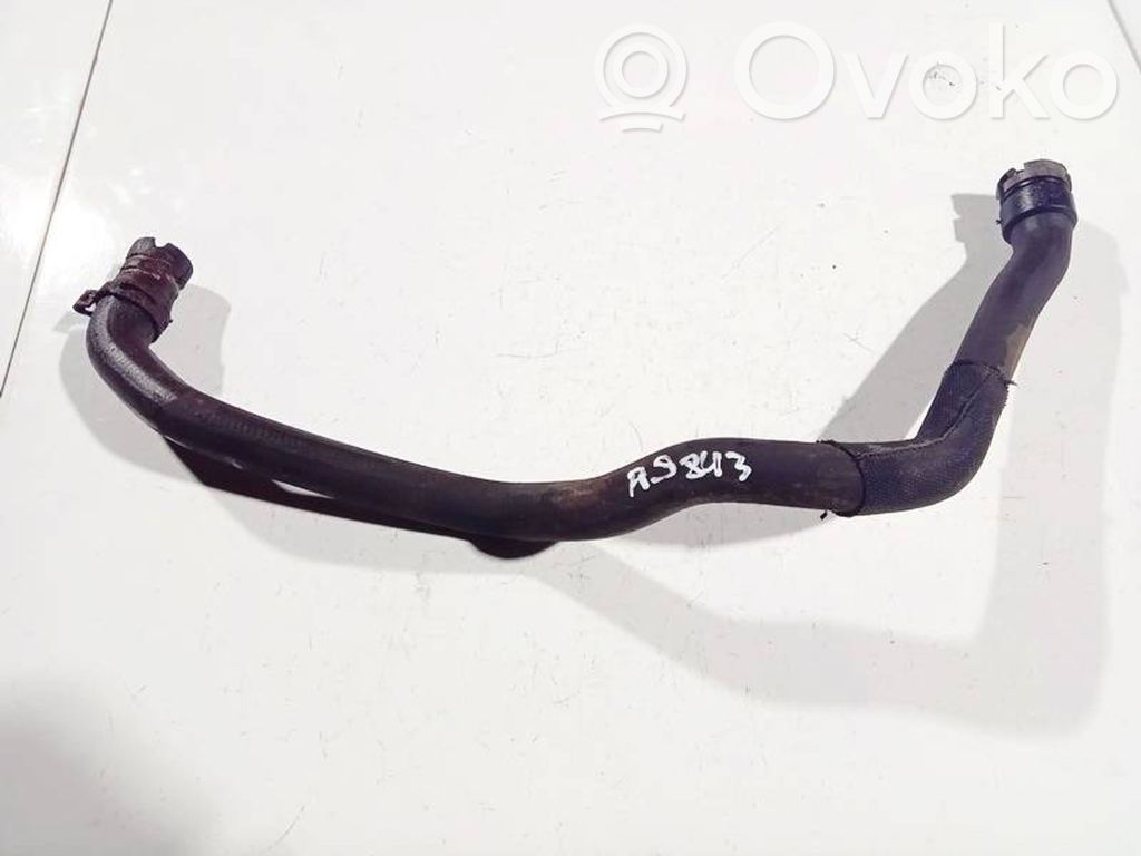 Engine coolant pipe/hose