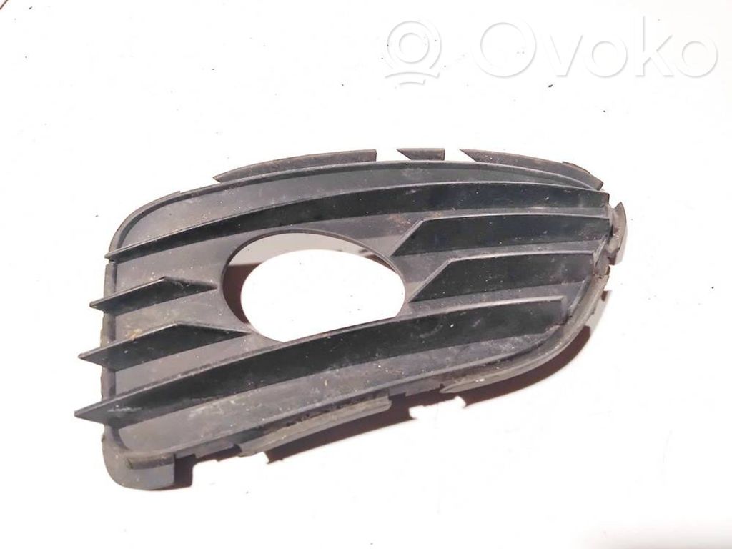 Opel Omega B2 Rejilla inferior del parachoques delantero 