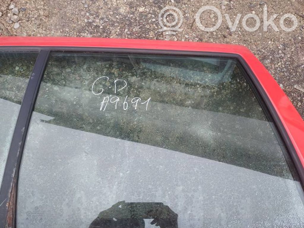 Volkswagen Golf IV Vetro del finestrino della portiera posteriore 