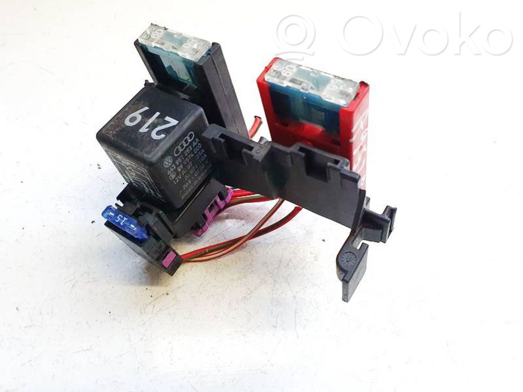 Audi A6 S6 C5 4B Set scatola dei fusibili 