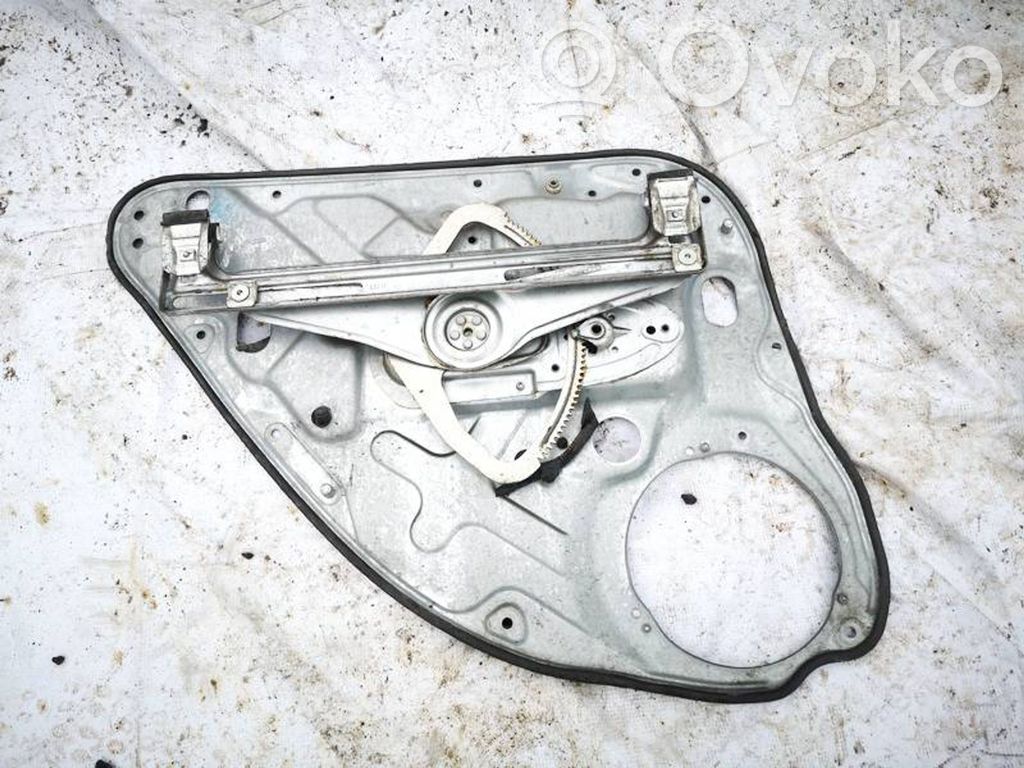 Ford Focus Regulador con motor de la ventanilla de la puerta corredera 