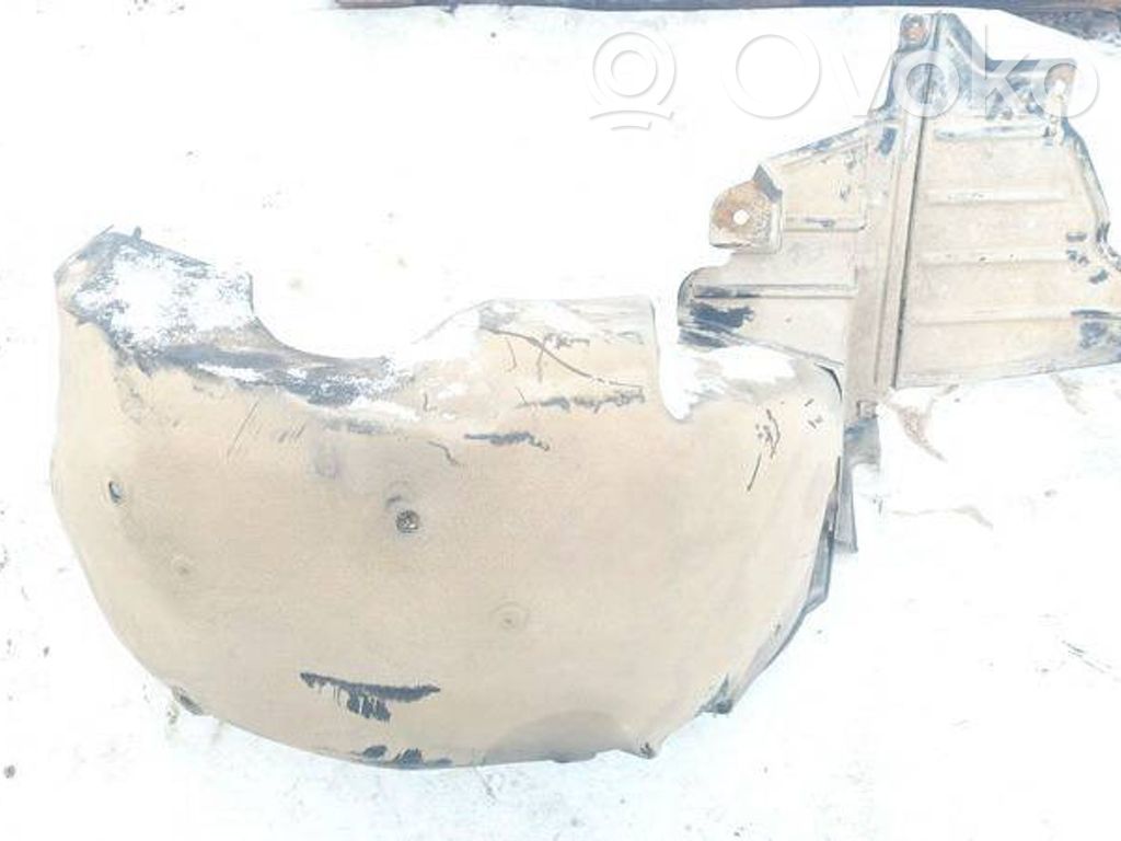 Nissan Primera Apărători interioare aripă roată spate 