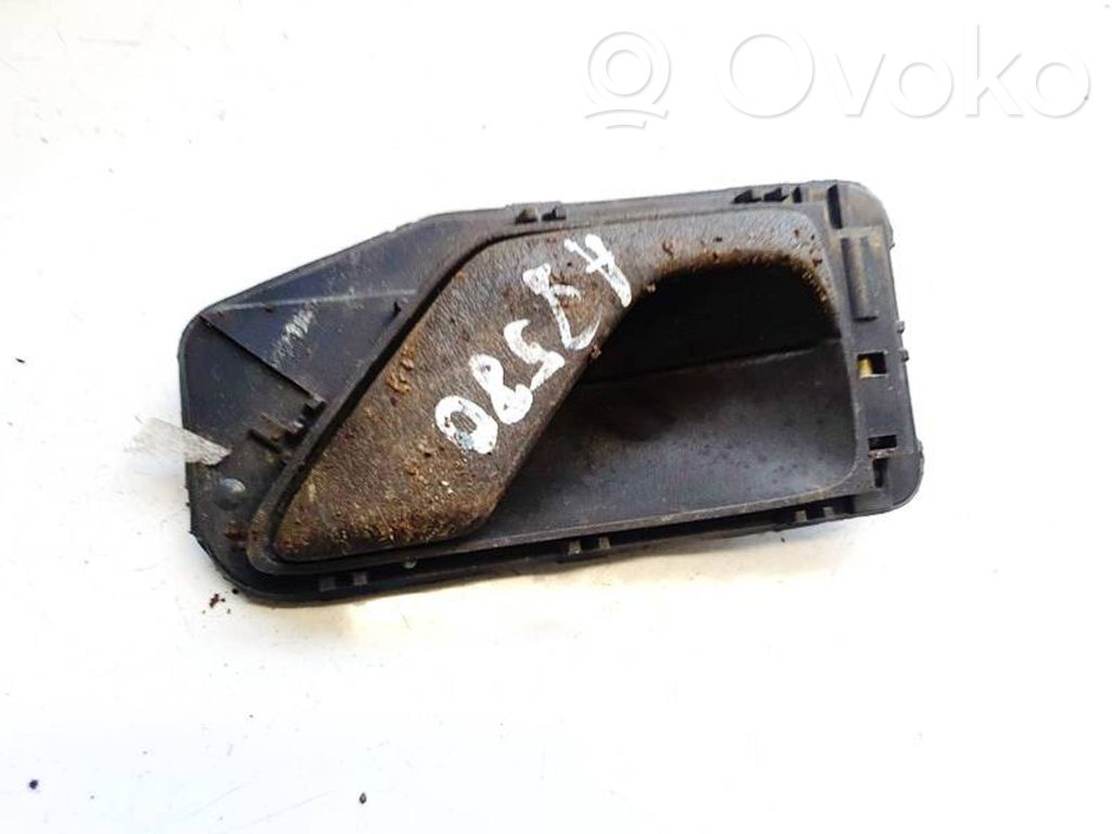 Peugeot 405 Manecilla interna puerta delantera 