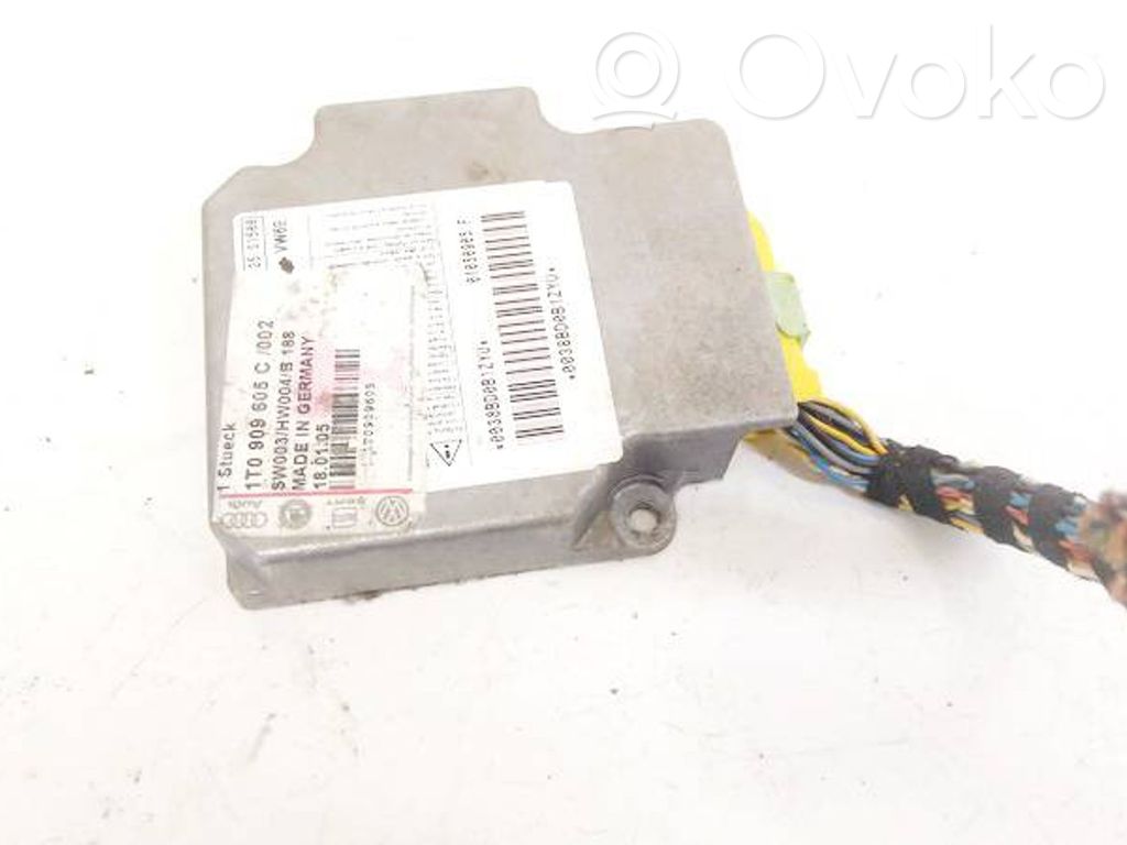 Volkswagen Touran I Centralina/modulo airbag