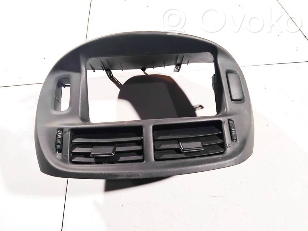 Toyota Previa (XR30, XR40) II Grille d'aération centrale