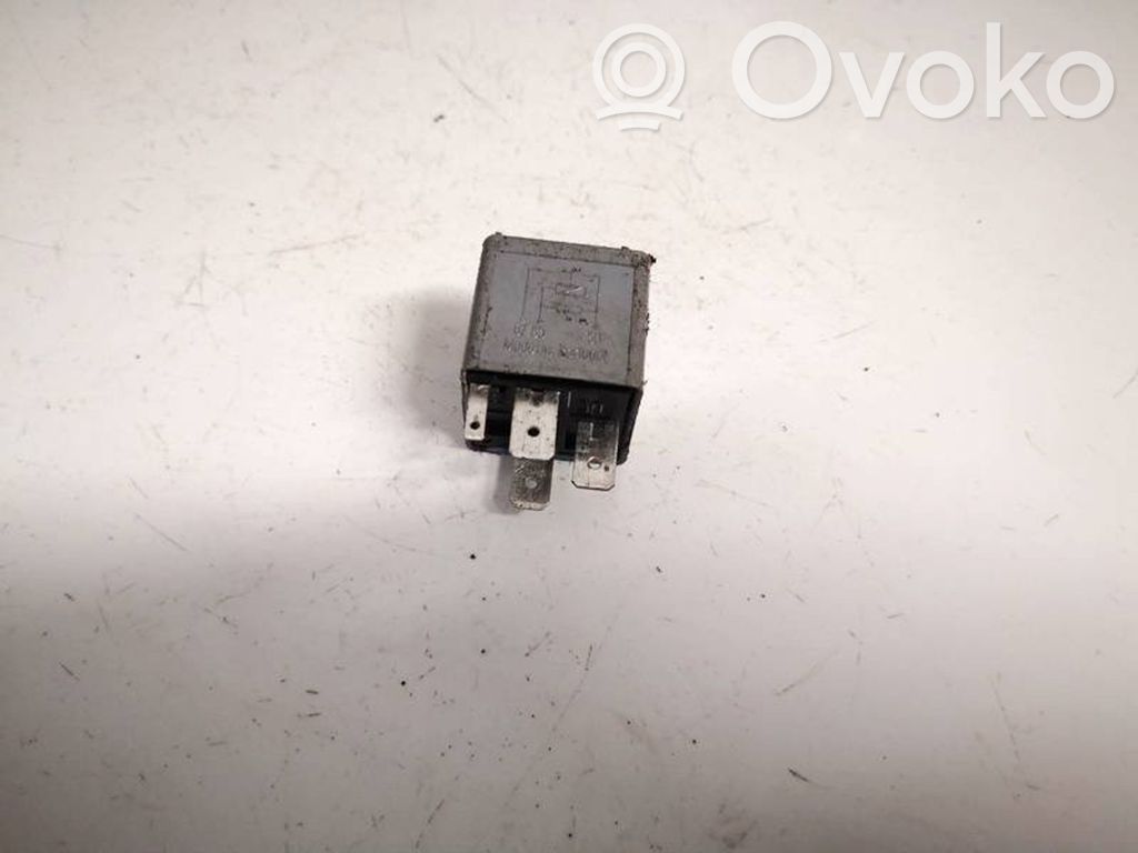 Otros relés   1J0906381A,V23134B63X396,1J0906381A,V23134B63X396