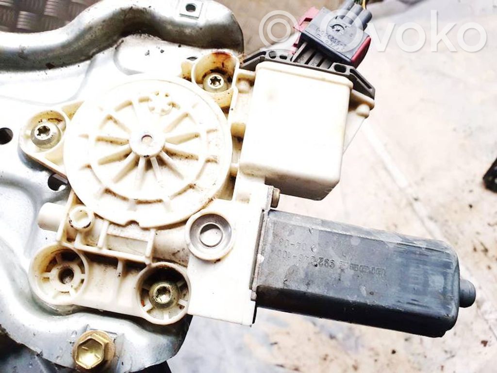 Toyota Corolla Verso AR10 Motor macara geam ușă spate
