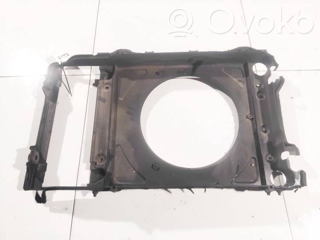 Suport ventilator radiator   8Z0121207C,8Z0121207C