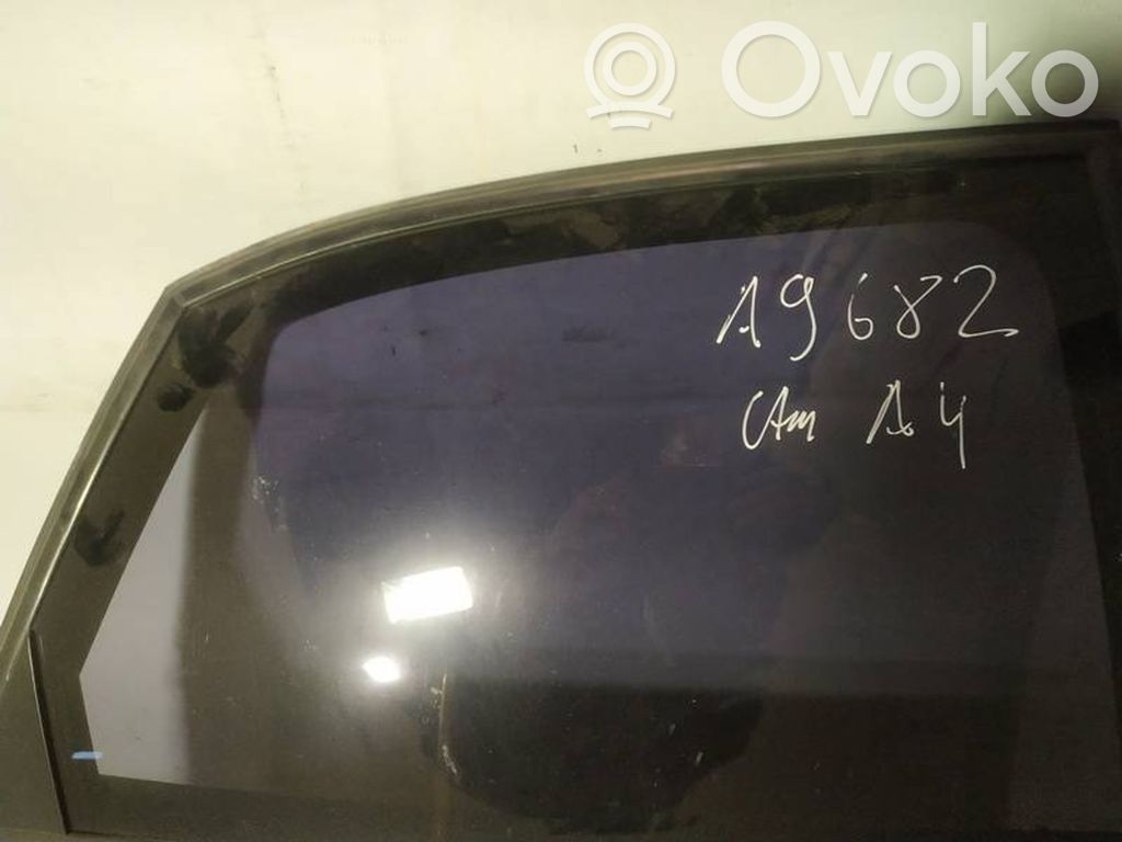 Audi A4 S4 B5 8D Vetro del finestrino della portiera posteriore