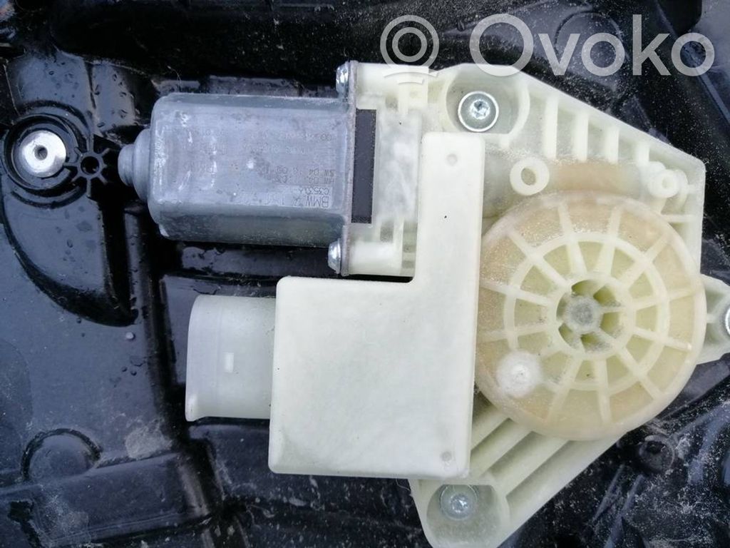 BMW 7 G11 G12 Silnik regulatora szyby drzwi przednich 