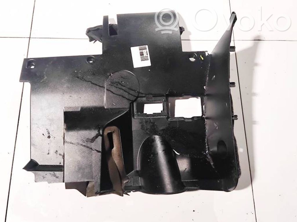 BMW 5 E60 E61 Otros repuestos del interior 