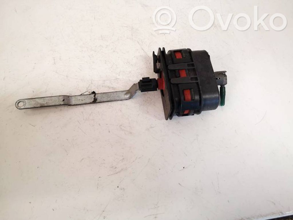 Volvo V50 Pompka centralnego zamka 