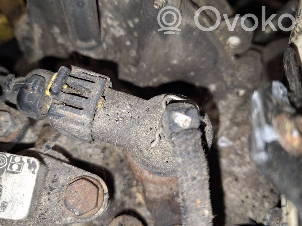 Inyector de combustible   0445110083,0445110083