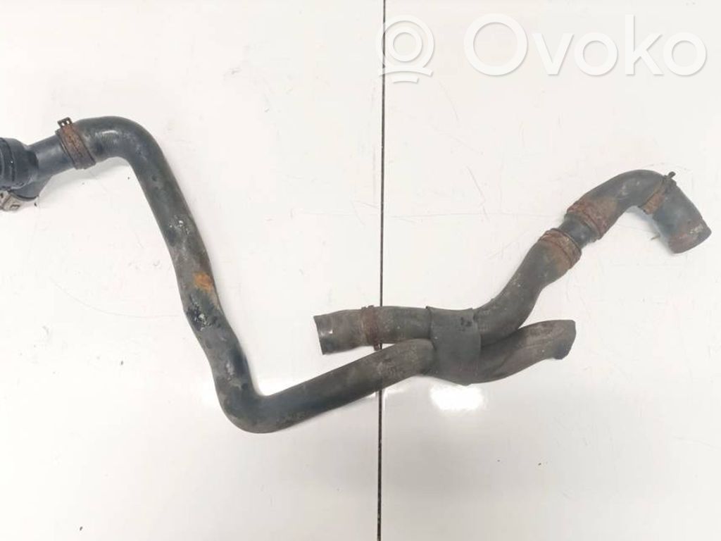 Volkswagen Caddy Tubo flessibile del liquido di raffreddamento del motore