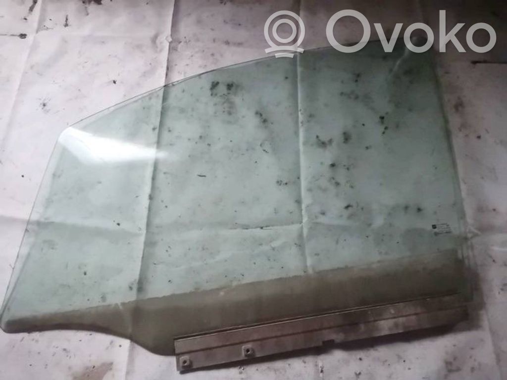 Opel Zafira A Vitre de fenêtre porte avant (4 portes)